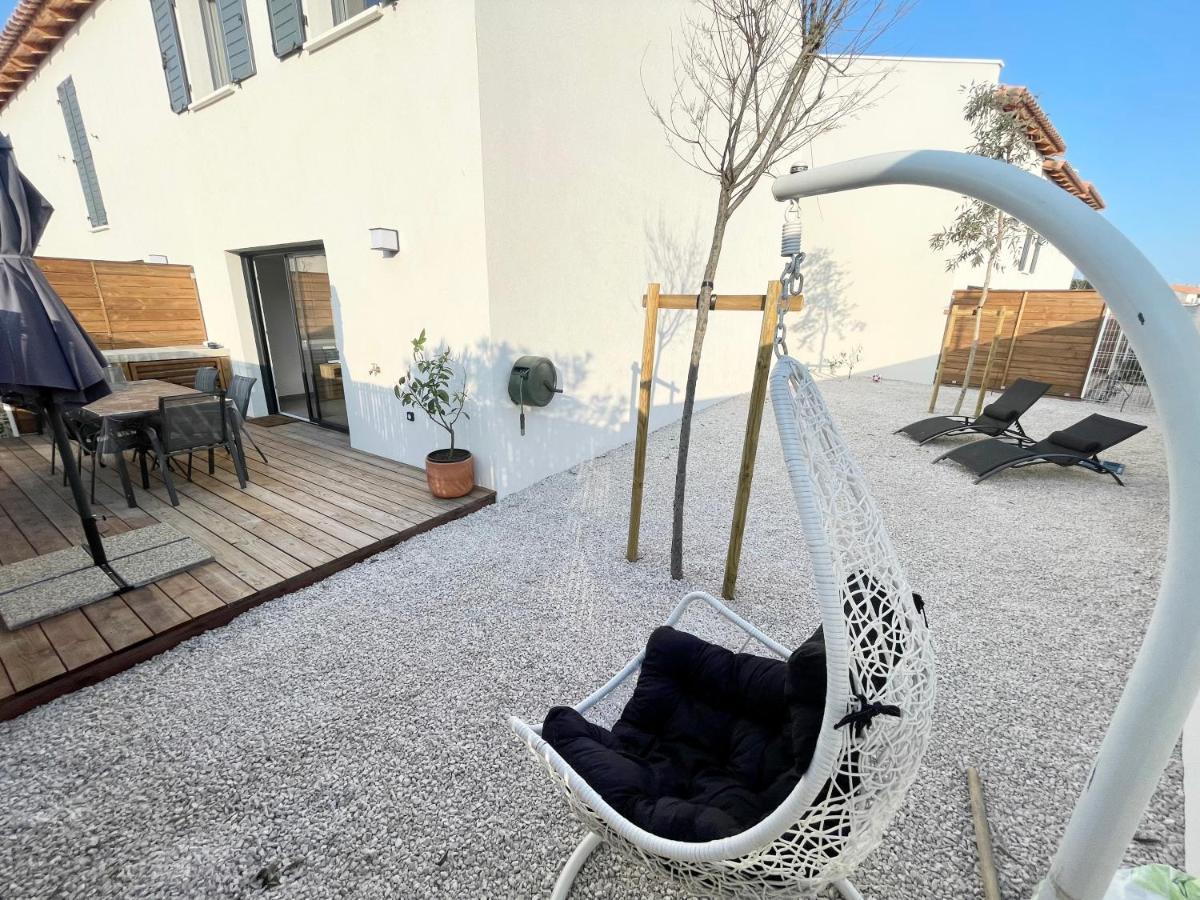 8 Personnes Bord De Climatisee